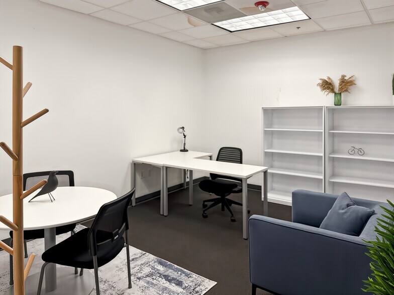 More Photos Of 2021 Guadalupe St, Austin Coworking Space