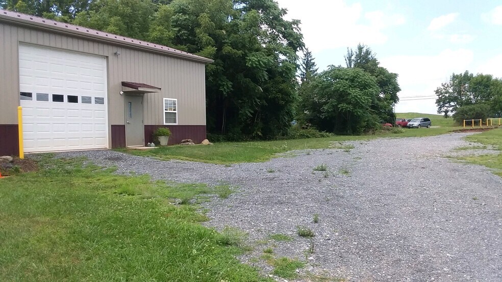 More Photos Of 6655 Middleburg Rd, Keymar Truck Terminal For Lease