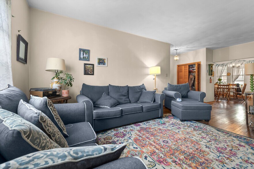 More Photos Of 625 W Princess Anne Rd, Norfolk Apartments For Sale