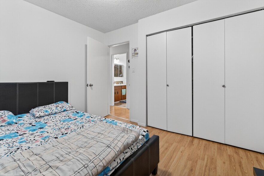 More Photos Of 5015 48 St, Legal Apartments For Sale