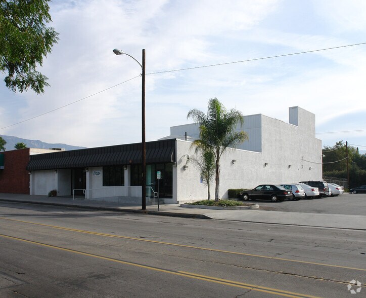 Primary Photo Of 2441 N Sierra Way, San Bernardino Bank For Sale