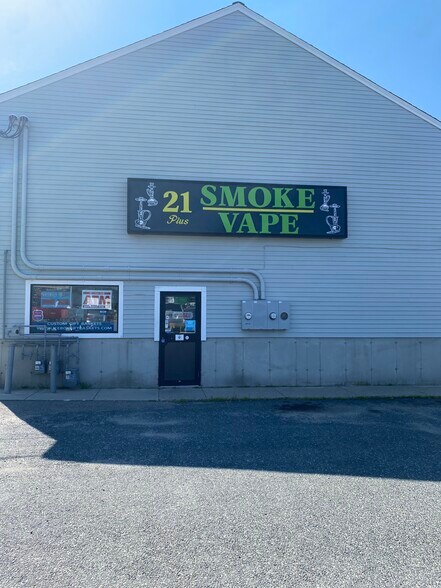 More Photos Of 1454 Grafton St, Worcester Light Manufacturing For Lease