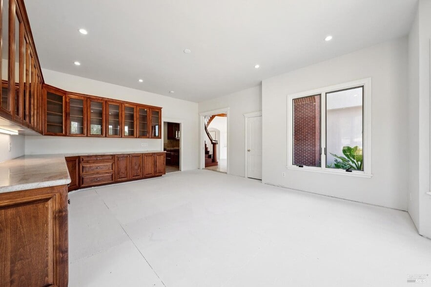 More Photos Of 5151 Wild Horse Valley Rd, Napa Apartments For Sale