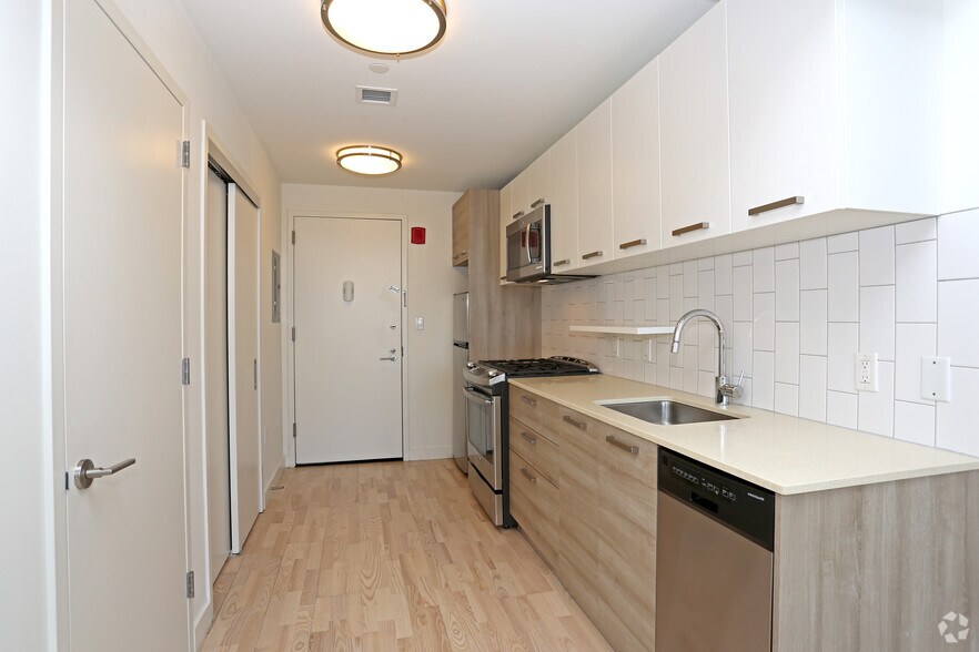 More Photos Of 626-632 Flatbush Ave, Brooklyn Apartments For Lease