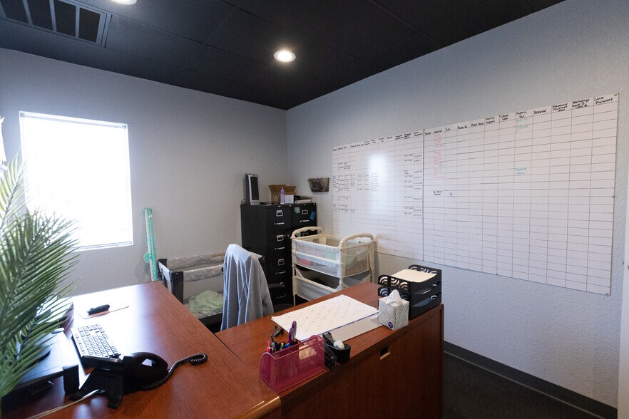 More Photos Of 706 Springdale Rd, Bedford Office For Sale