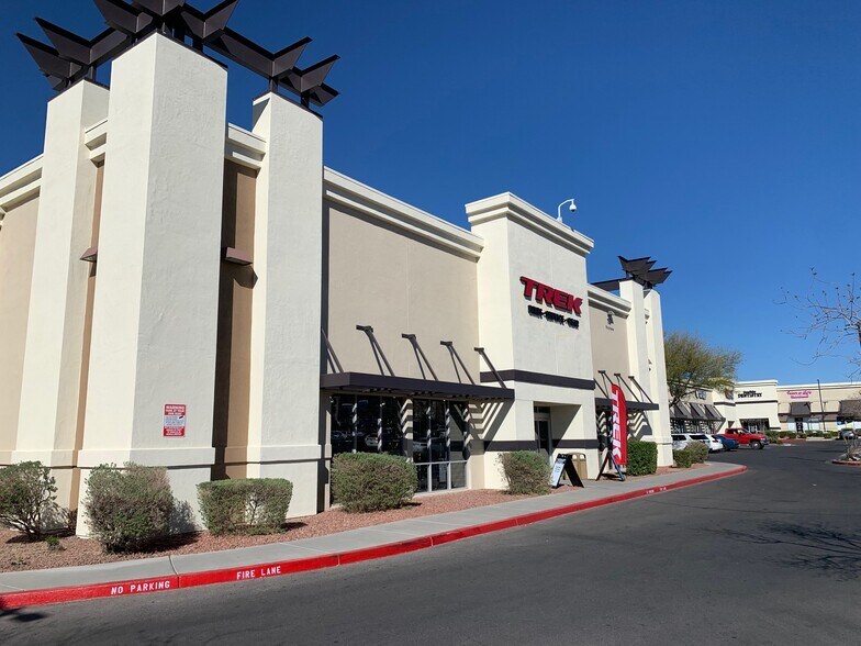 More Photos Of 11-43 S Stephanie St, Henderson Unknown For Lease