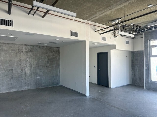 More Photos Of 11588-11590 W Pico Blvd, Los Angeles Apartments For Lease