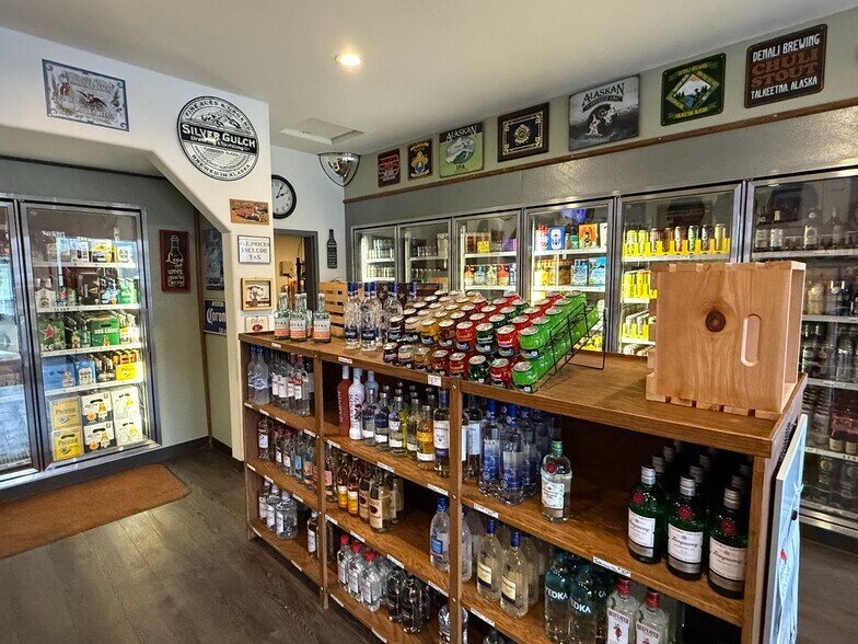 More Photos Of 51815 Kenai Spur Hwy, Kenai General Retail For Sale
