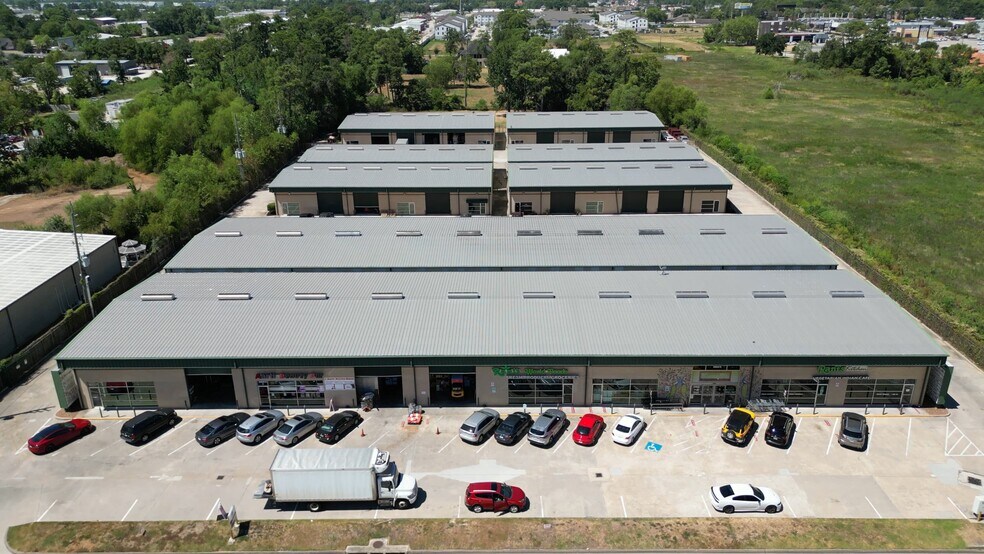 Primary Photo Of 16721 Hollister St, Houston Unknown For Lease