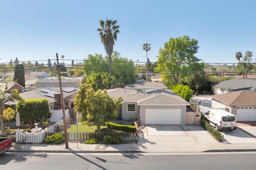 More Photos Of 456 N Batavia St, Orange Apartments For Sale