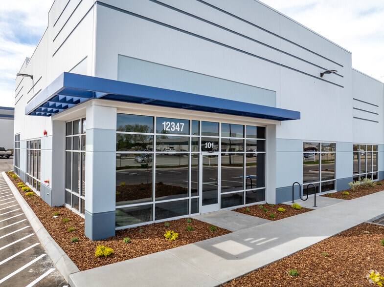 More Photos Of 12347 W Executive Dr, Boise Warehouse For Lease