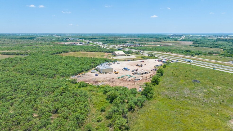 More Photos Of 2458 E Overland Trl, Abilene Industrial For Sale