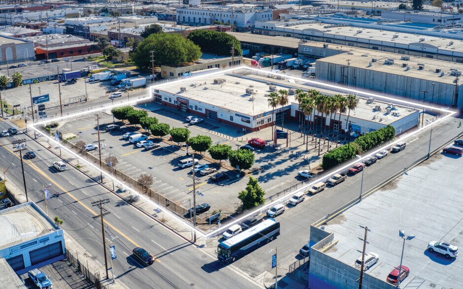 Primary Photo Of 1614 E 7th St, Los Angeles Unknown For Lease
