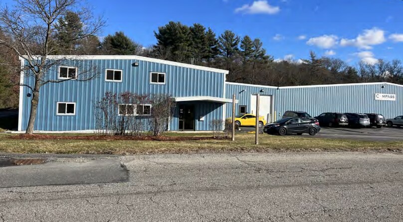 More Photos Of 13 Sterling Rd, North Billerica Warehouse For Sale