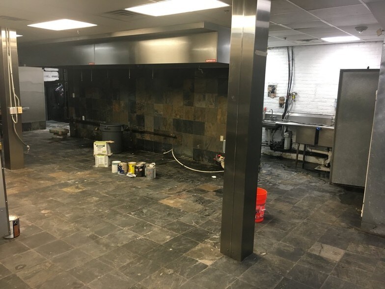 More Photos Of 801 Frenchmen St, New Orleans Restaurant For Lease