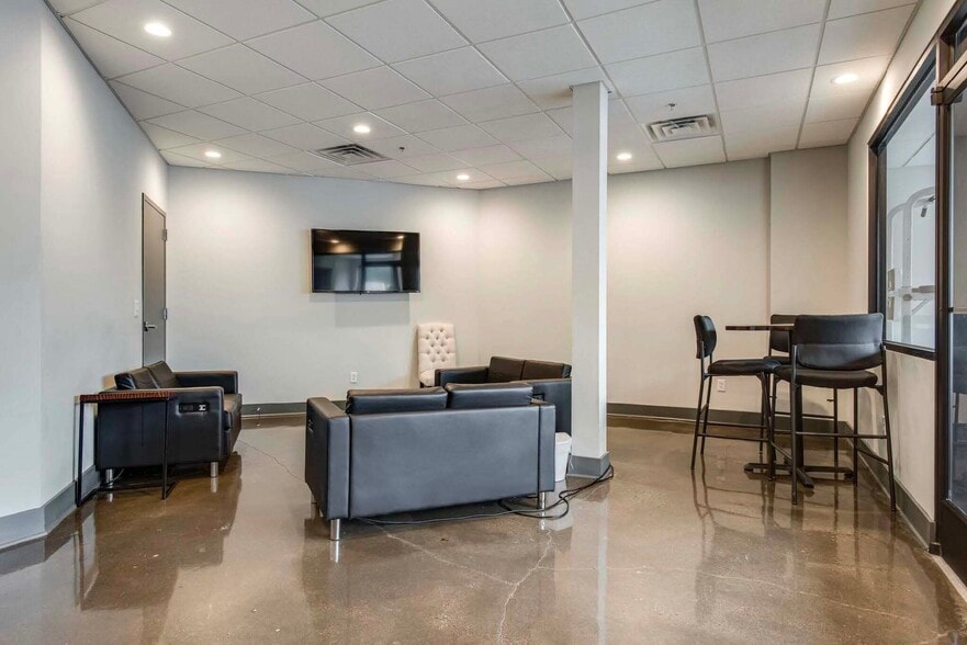 More Photos Of 1821 Jefferson St, Nashville Apartments For Sale