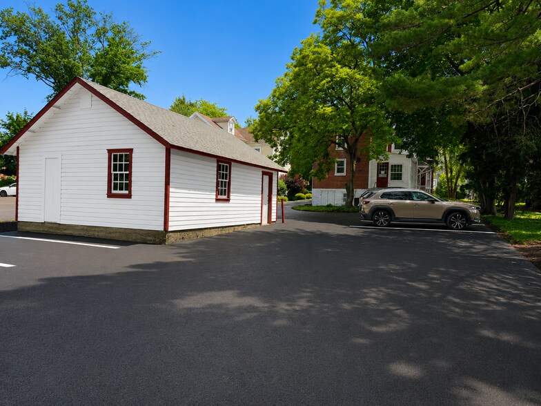 More Photos Of 234 S State St, Newtown Office For Sale