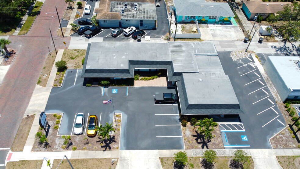 More Photos Of 6500-6514 Central Ave, Saint Petersburg Office For Sale