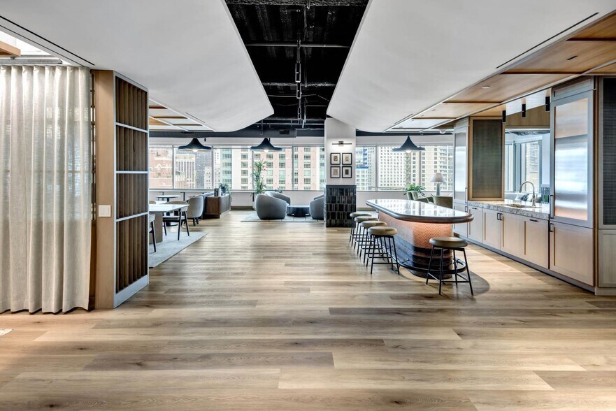 More Photos Of 701 Pike St, Seattle Office For Lease