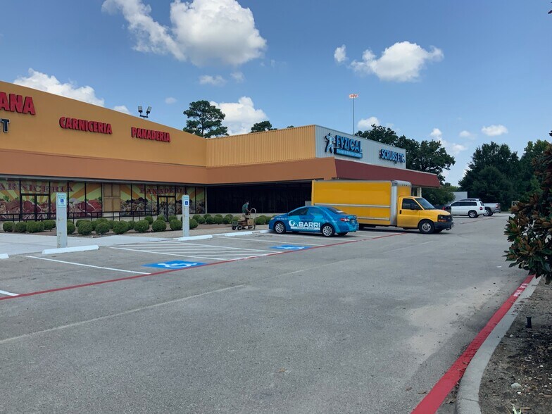 More Photos Of 15222-15258 N I-45, Conroe Unknown For Lease
