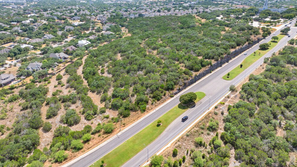 More Photos Of Stone Oak Pky @ Hardy Oak, San Antonio Land For Sale