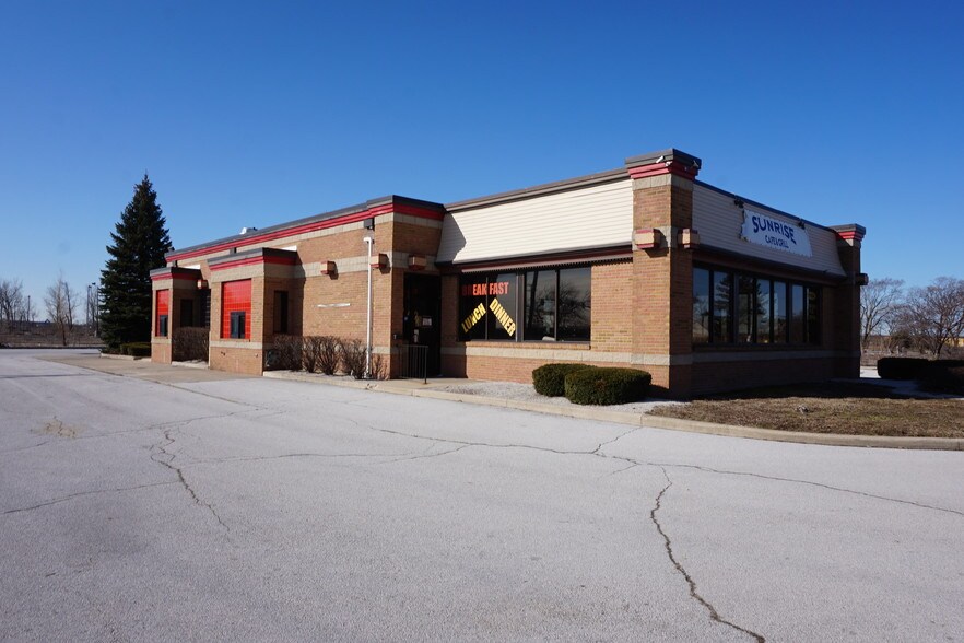 More Photos Of 3565 Libbey Rd, Perrysburg Fast Food For Lease