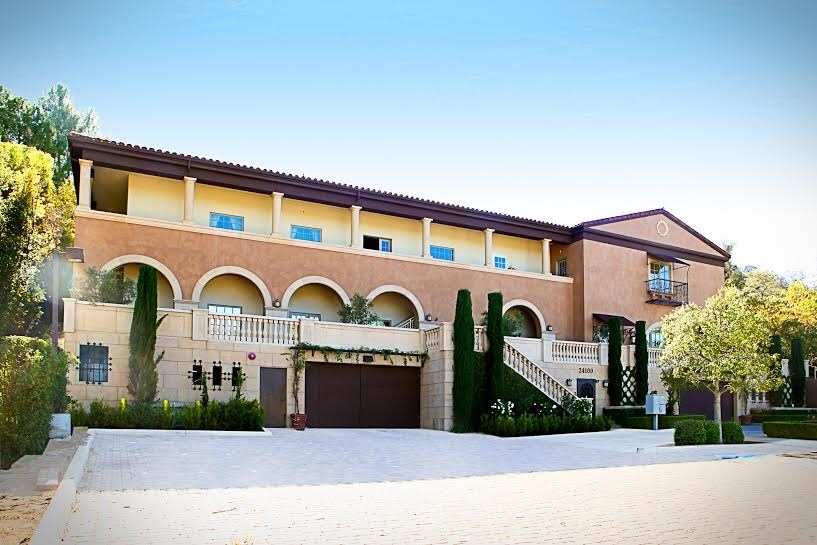 More Photos Of 24100 Calabasas Rd, Calabasas Medical For Sale