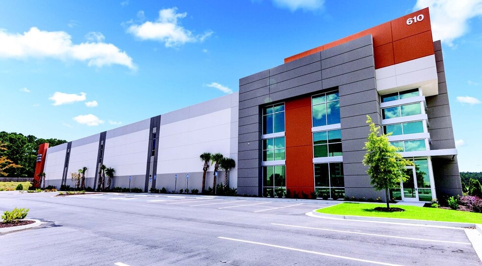 Primary Photo Of 702 Bloomingdale Rd, Bloomingdale Unknown For Lease