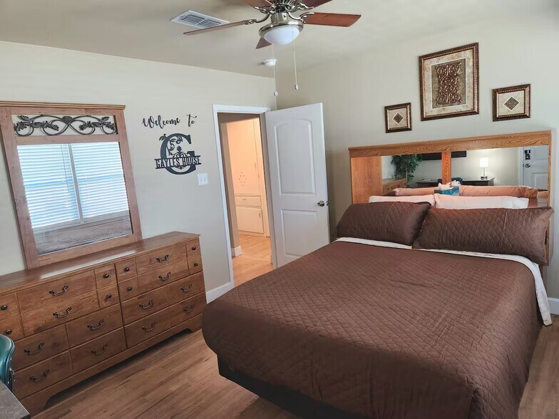 More Photos Of , Lubbock Multifamily For Sale