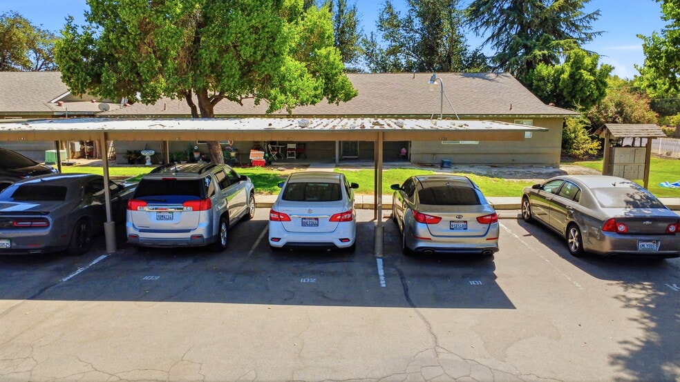 More Photos Of 1262 N Marks Ave, Fresno Apartments For Sale