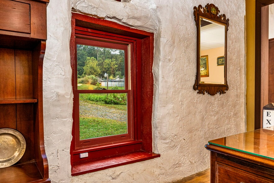 More Photos Of 1041 Reading Ave, Boyertown General Retail For Sale