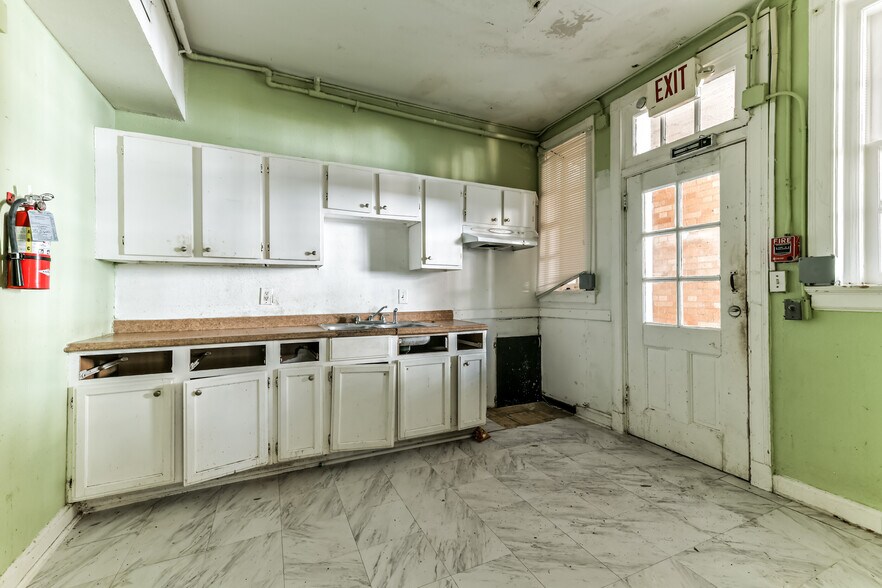 More Photos Of 1424 45th st, Galveston Land For Sale