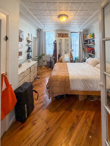 More Photos Of 255 20th St, Brooklyn Apartments For Sale