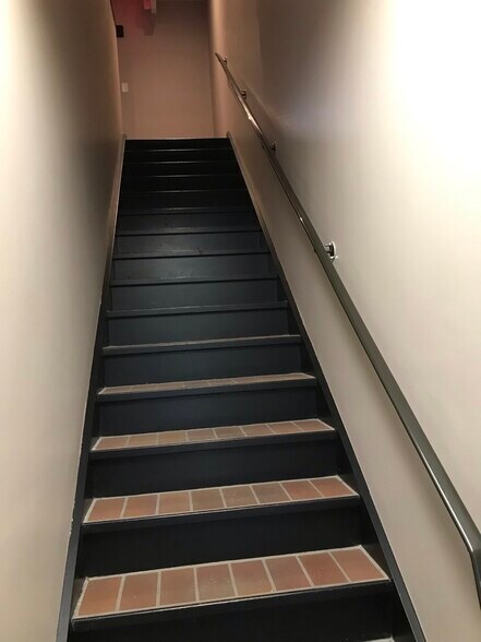 More Photos Of 420 Green St, Whitby Medical For Lease