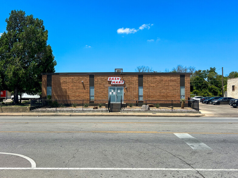 Primary Photo Of 2512 Hemphill St, Fort Worth General Retail For Sale