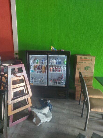 More Photos Of 2040-2070 W Spring Creek Pky, Plano Storefront For Lease