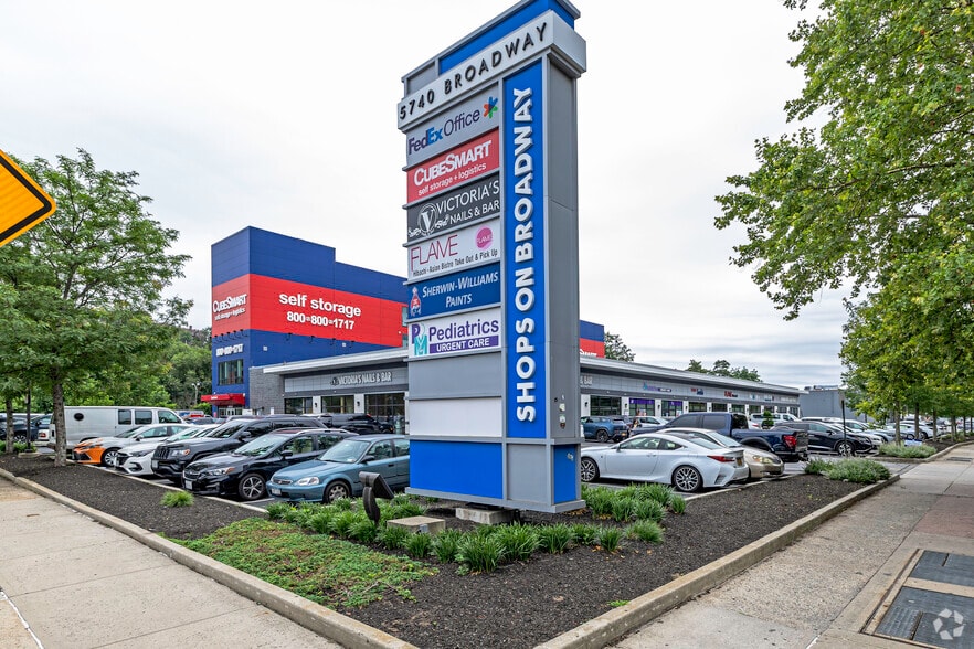 More Photos Of 5740 Broadway, Bronx Storefront For Lease