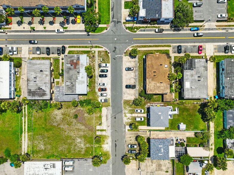 More Photos Of 820-910 2nd St St, Jacksonville Beach, Jacksonville Beach Apartments For Sale