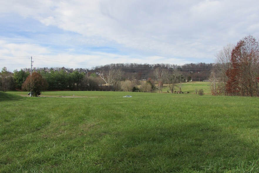 More Photos Of 165 Marketplace, Johnson City Land For Sale