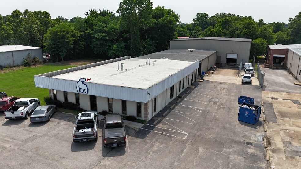 Primary Photo Of 1847 Vanderhorn Dr, Memphis Warehouse For Sale