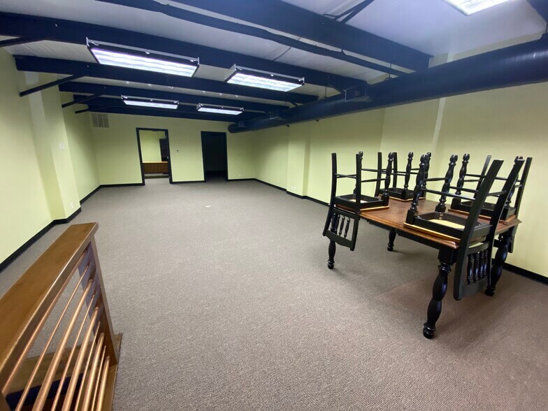 More Photos Of 12574 Promise Creek Ln, Fishers Light Distribution For Sale