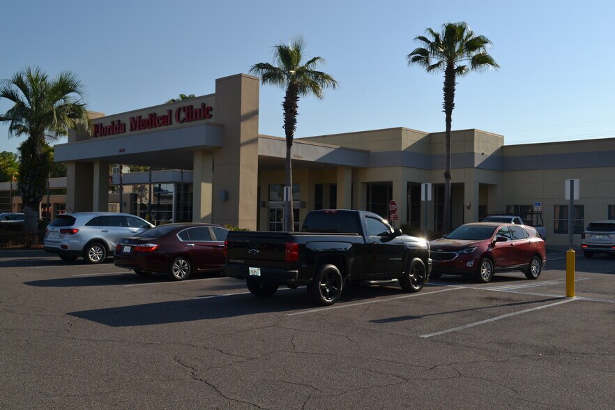 More Photos Of 6606 Stadium Dr, Zephyrhills Medical For Sale