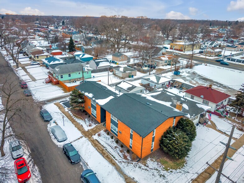 More Photos Of 6922 Columbia ave, Hammond Multifamily For Sale