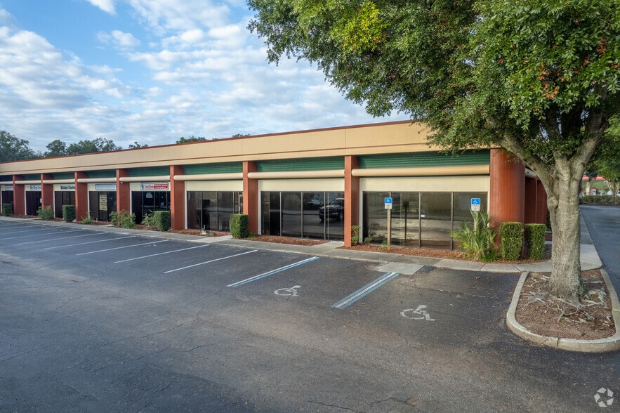 More Photos Of 1706 E Semoran Blvd, Apopka Medical For Lease
