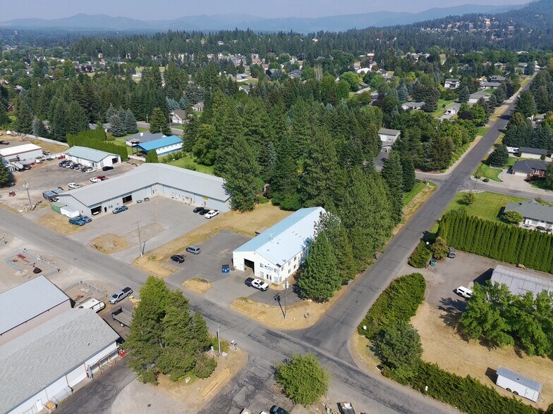 More Photos Of 7632 N Aqua Cir, Coeur d'Alene Manufacturing For Lease