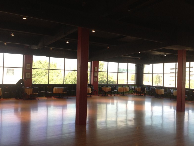 More Photos Of 500-502 N Capitol Ave, Indianapolis Loft Creative Space For Lease