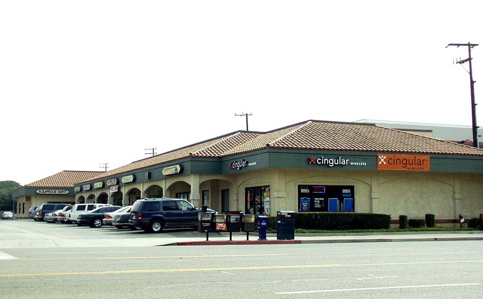 More Photos Of 10660-10708 Los Alamitos Blvd, Los Alamitos Unknown For Lease