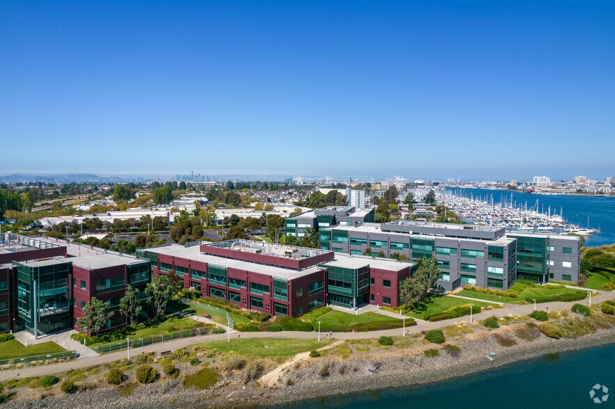 More Photos Of 300 Wind River Way, Alameda Unknown For Lease