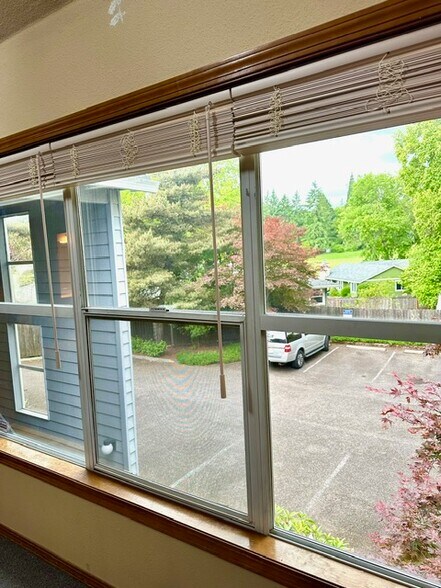 More Photos Of 8235 SW Oleson Rd, Portland Office Residential For Sale