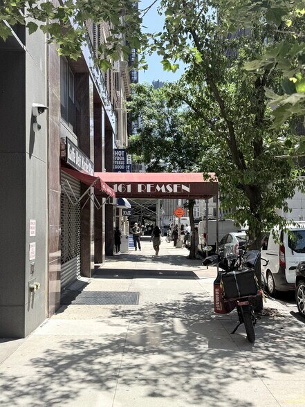 Primary Photo Of 161 Remsen St, Brooklyn General Retail For Lease